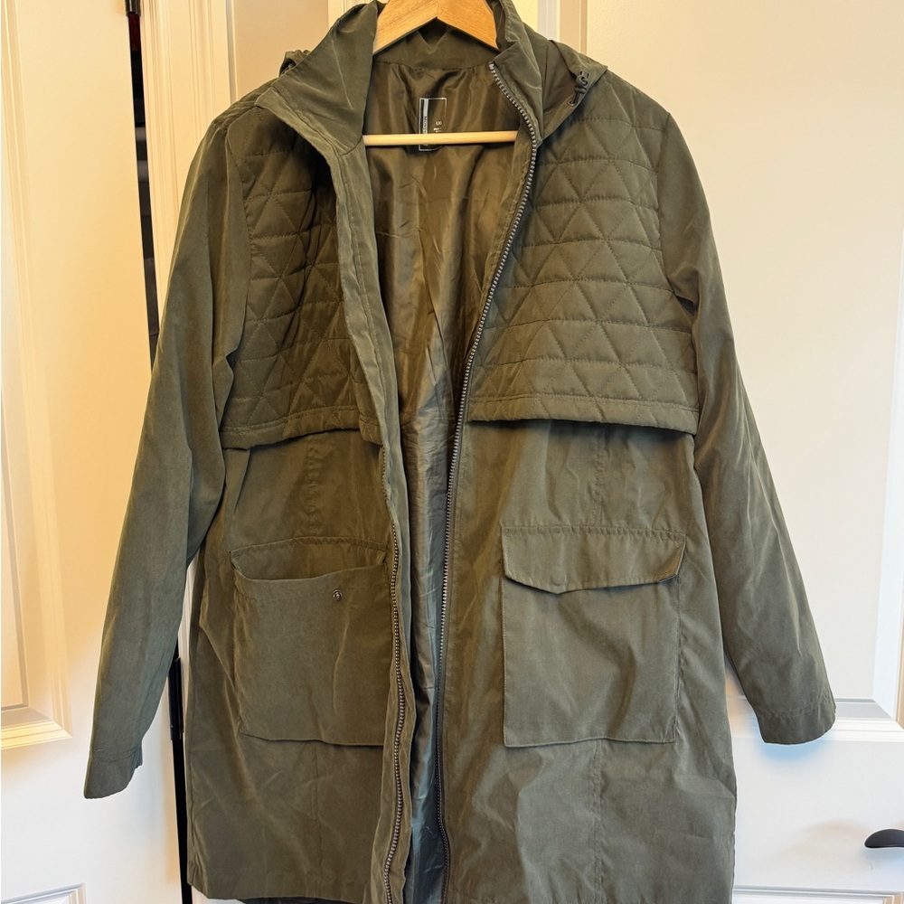 Mondetta Quilted Olive Green Woman’s Rain Coat with hood